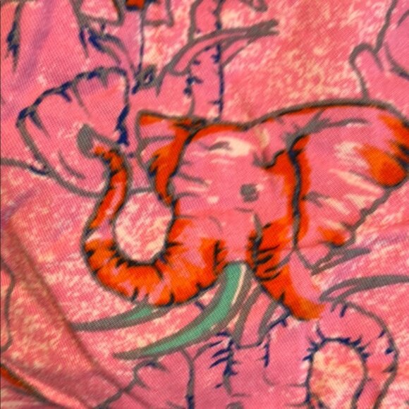 Chubbies men’s Pink elephant Print Shorts size large - Picture 10 of 12